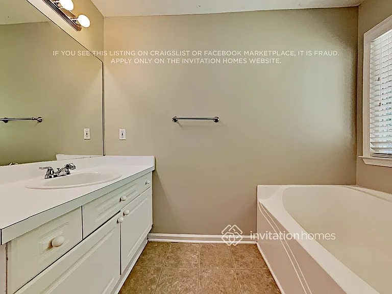 135 Vantage Point — Photo 13