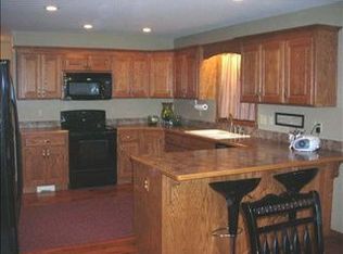3337 SE 39th Ter, Topeka, KS 66609
