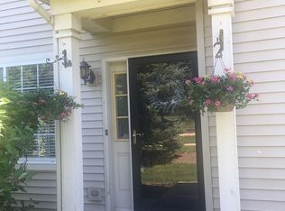 398 N Patriot Dr #398, Grayslake, IL 60030