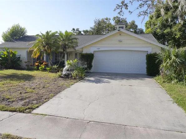 8508 Arrowhead Dr, Hudson, FL 34667