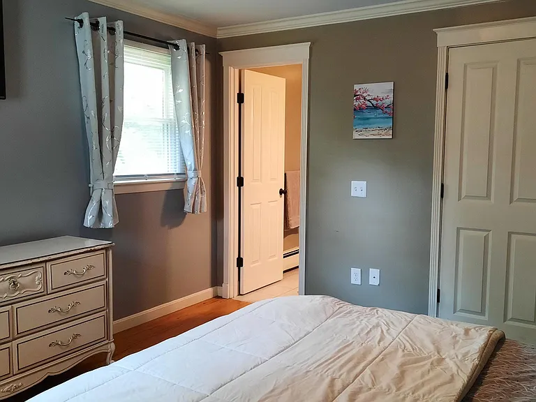 king bed