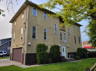 193 Noble Beach Dr, Euclid, OH 44123