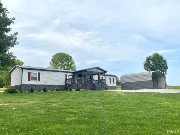 684 N Fox Ln, Switz City, IN 47465