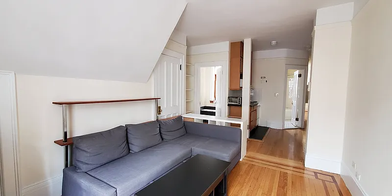 Rented by Corcoran | media 6