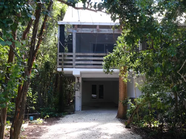 6 Atlantic Dr, Key Largo, FL 33037