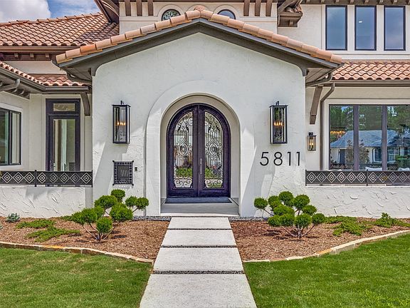 3rd image of 5811 Preston Haven Dr
