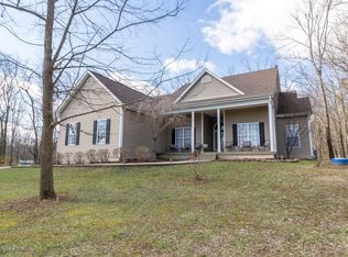 781 Pounds Ln, Simpsonville, KY 40067