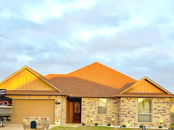 218 Bois D Arc Dr, Bullard, TX 75757