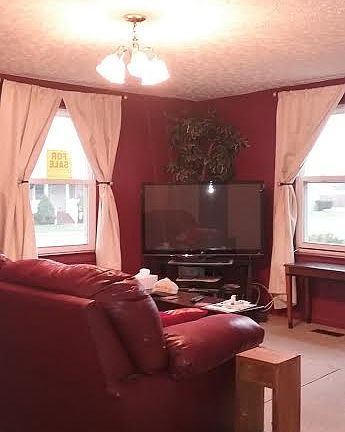 front room 14.5 X 16