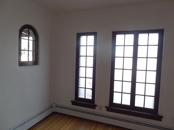 4th image of 211 Dartmouth Dr SE
