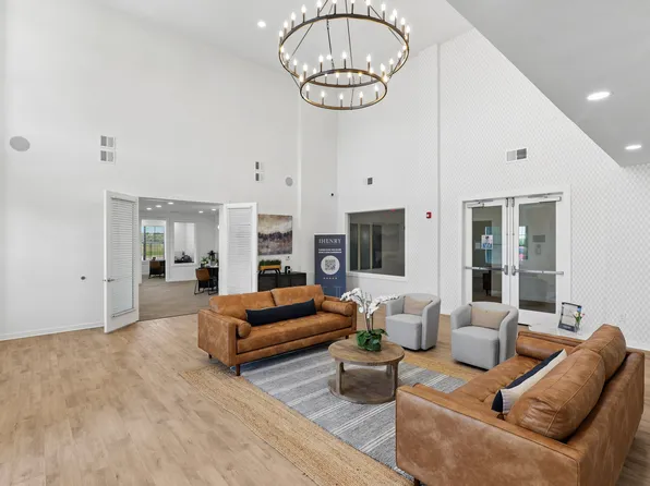 The Henry at New Forest