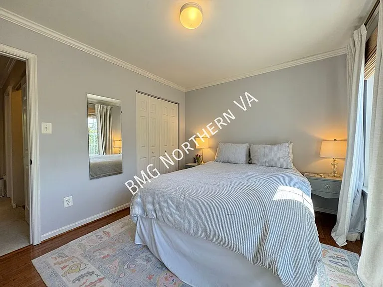 5654 Governors Pond Cir — Photo 28