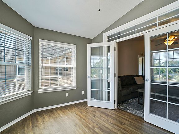 5th image of 13810 SUTTON PARK Drive #1333