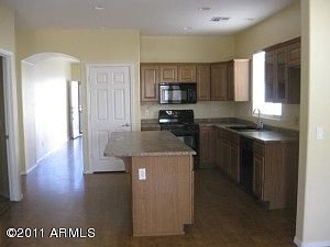 5th image of 44277 W Palmen Dr