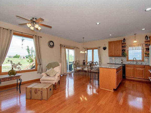 3rd image of 4330 N Barton Creek Cir