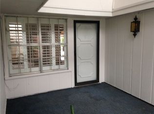 2807 Summit View Dr, Bedford, TX 76021