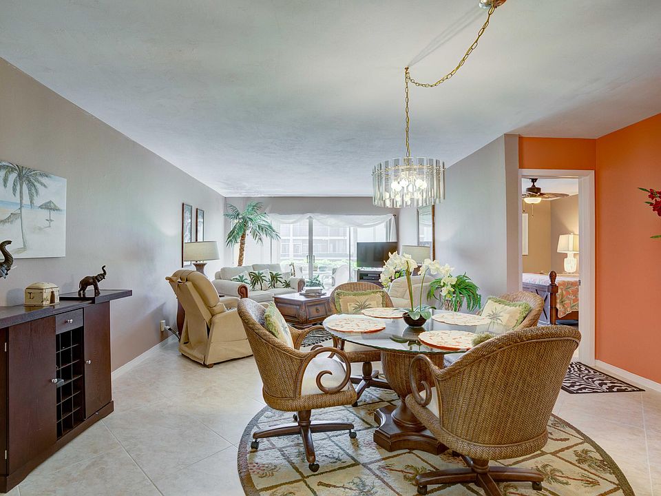1st image of 4 Westwood Avenue #103h