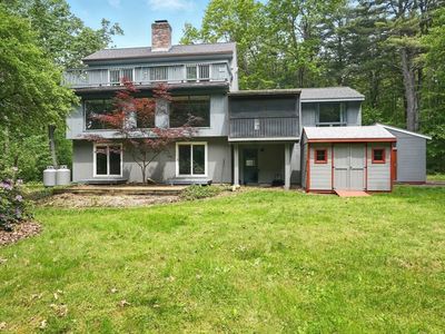 237 Shutesbury Rd, Amherst, MA, 01002