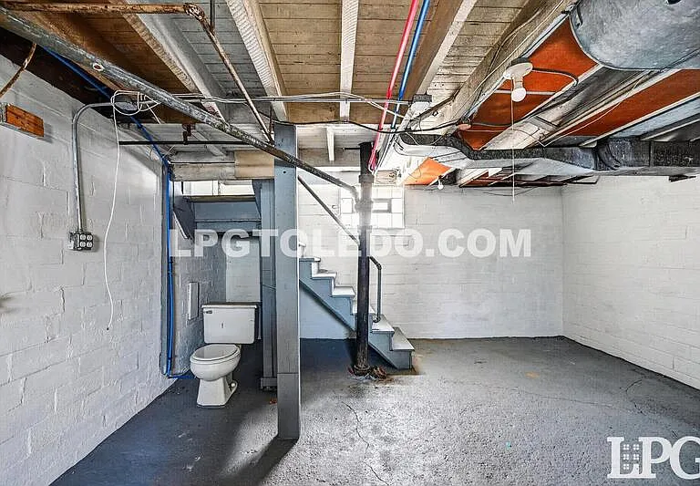3318 Stickney Ave — Photo 28