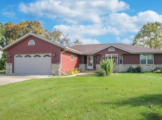 W198N11402 Jamestree Rd, Germantown, WI 53022
