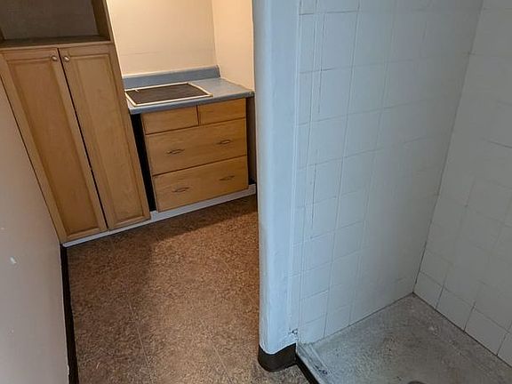 5th image of 4515-4521 56th St #2115011-05