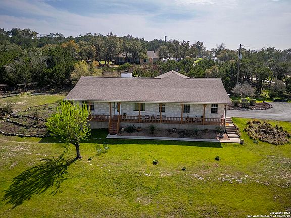 2nd image of 311 Pleasant Valley Dr N