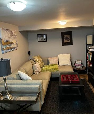 3rd image of 300 Beach 140 St S