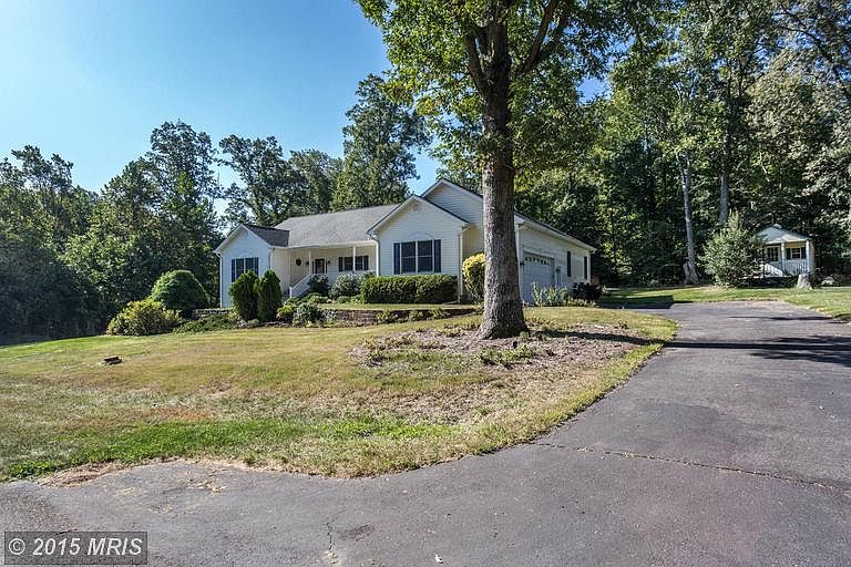 1st image of 22935 Bridlewood Ln
