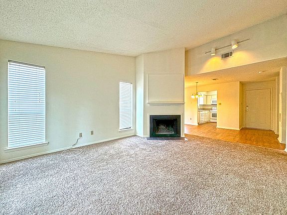 5th image of 4321 Lake Shore Villa Dr