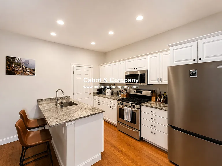 63 Berkeley St #3 — Photo 2