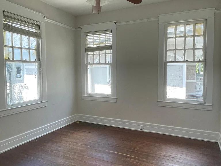 4620 Saint Charles Ave #H — Photo 3
