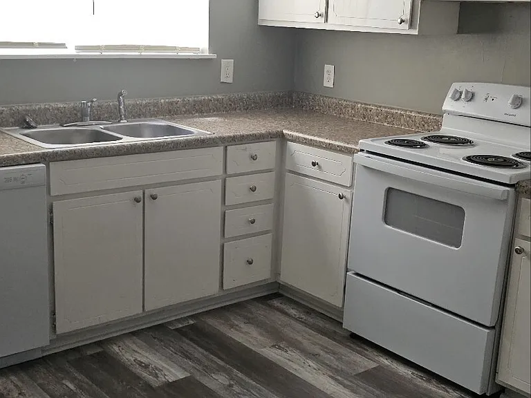 1055 Morningside Dr #2A — Photo 2