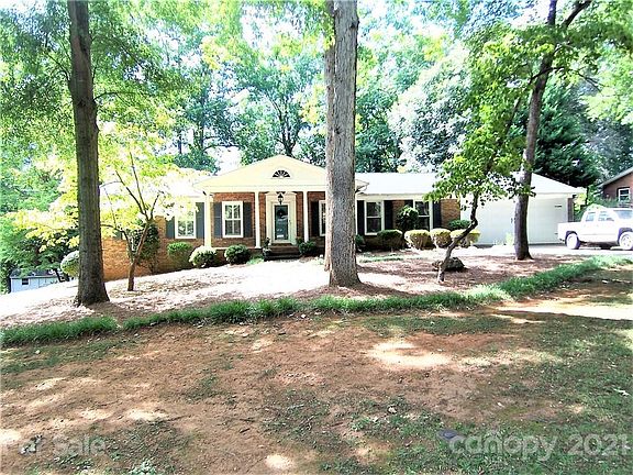 2nd image of 1220 Donna Dr