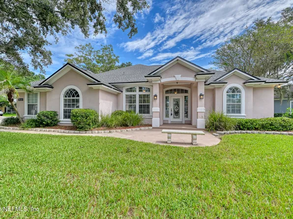 1273 QUEENS ISLAND Court, Jacksonville, FL 32225