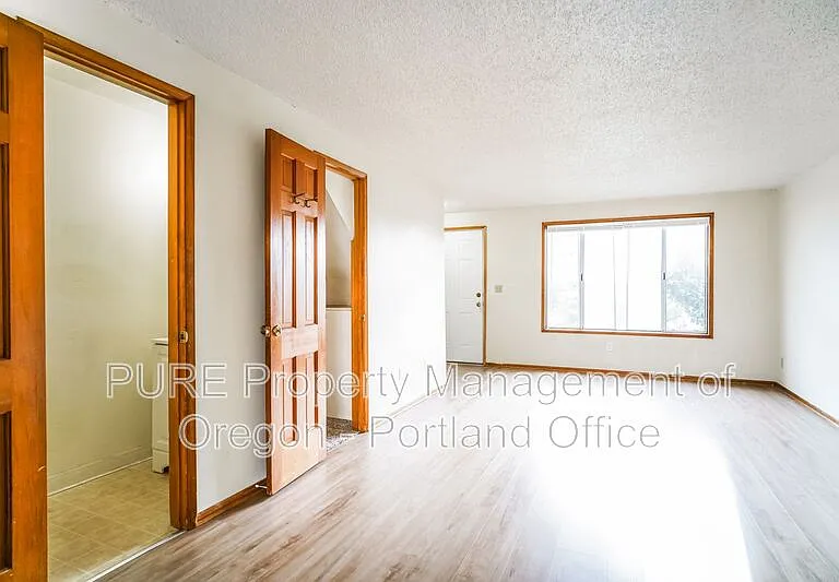 3510 SE Sherry Ln #5 — Photo 7