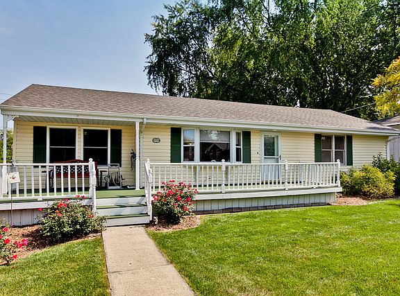 2nd image of 37259 N Hampshire Ln
