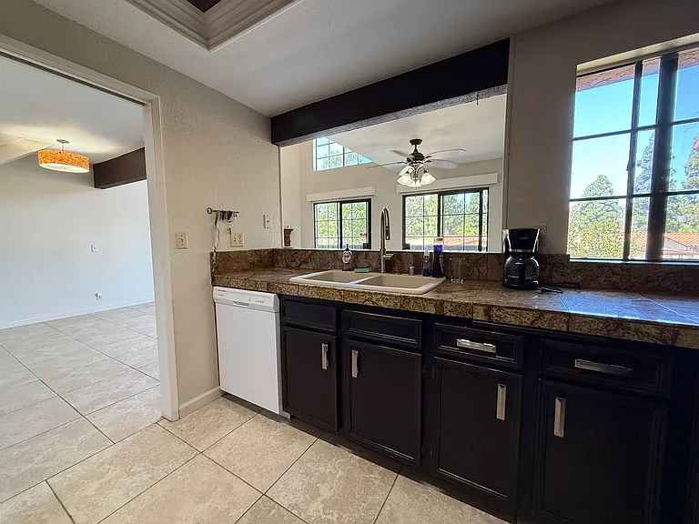6983 Camino Amero — Photo 7