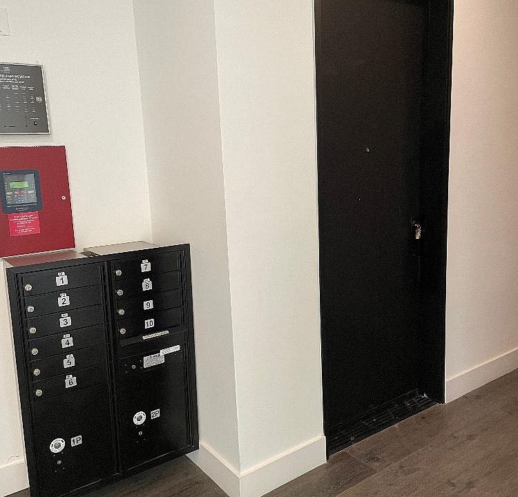 Door Unit