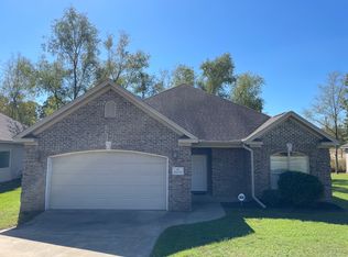 6805 Springtree Ln, Little Rock, AR 72209