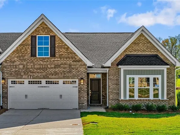 297 Yarrow Dr, Lexington, NC 27295