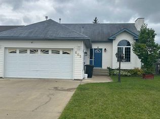 605 N 2a Ave SW, Slave Lake, AB T0G2A4