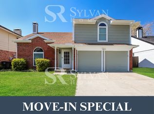 7725 Misty Ridge Dr N, Fort Worth, TX 76137