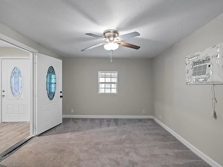 10403 Sandra Lynn Dr — Photo 20