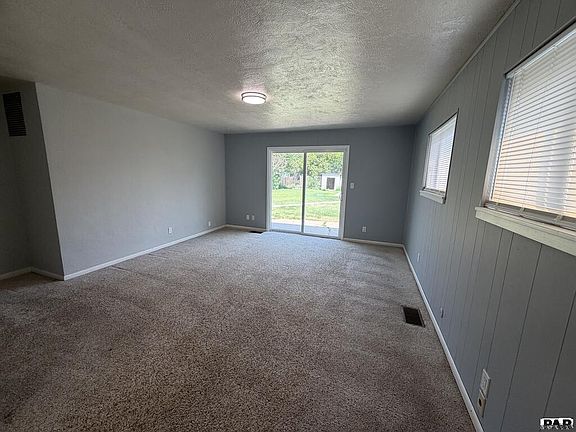 3rd image of 509 S 12th St