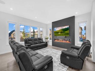 134 S Corner Meadows Cmn NE, Calgary, AB T3N 1J7