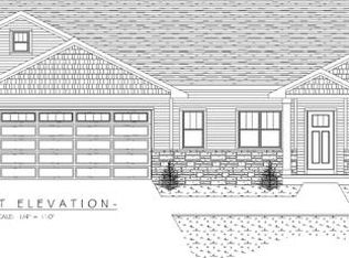 310 Lansdowne St, De Pere, WI 54115