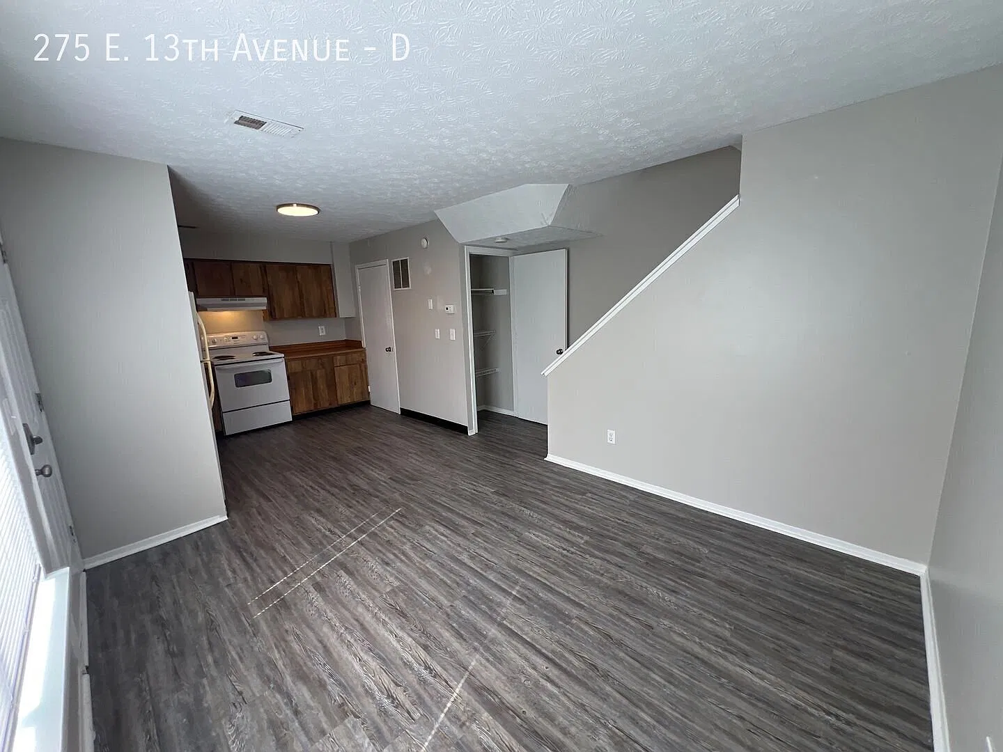 275 E 13th Ave — Photo 2