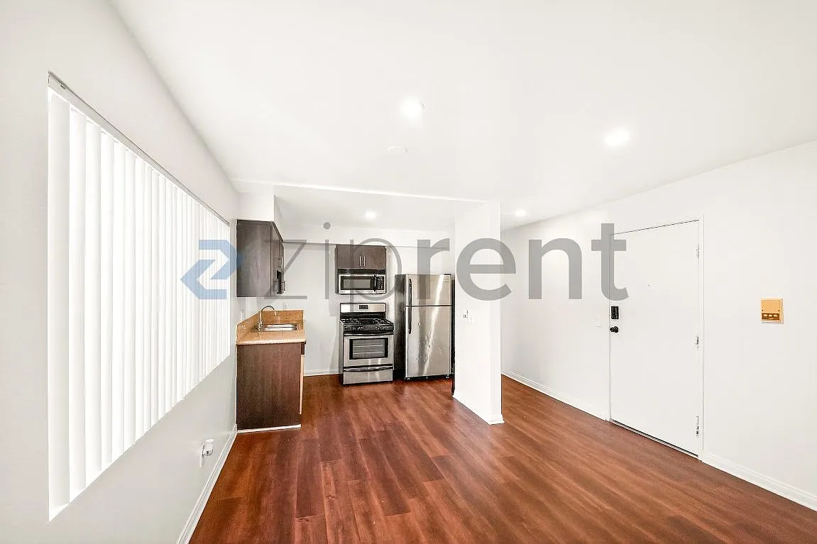 1 bed, 700 sqft, $1,850 — Photo 1