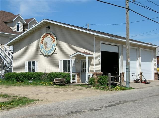 2nd image of 616 Superior Ave