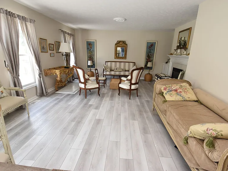 18153 Lisbon Dr — Photo 5